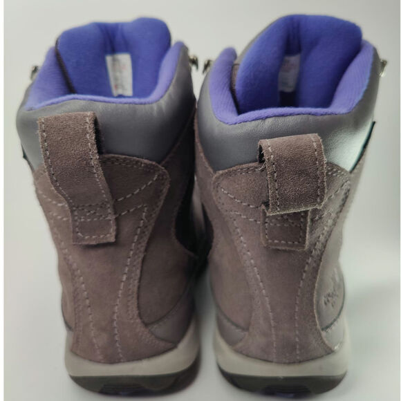 Gray North Face Waterproof boots sz 7 - Picture 4 of 8